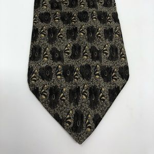 Geoffrey Beene Tie NWOT